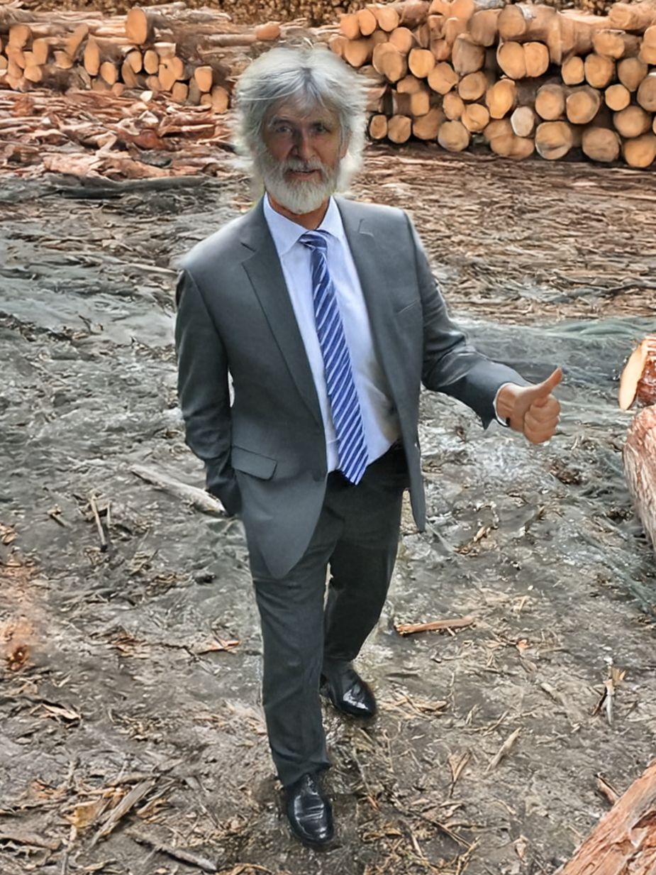 Lucius Ritzl - Founder & CEO